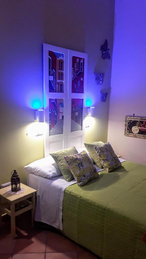 Bed and Breakfast Le Stanze di Angela Napoli Esterno foto